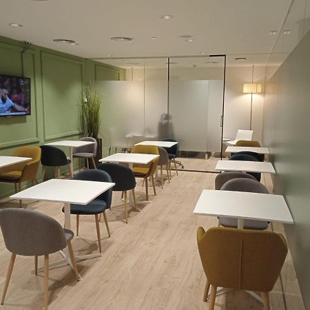 Hellosky Air Rooms Madrid Exterior foto